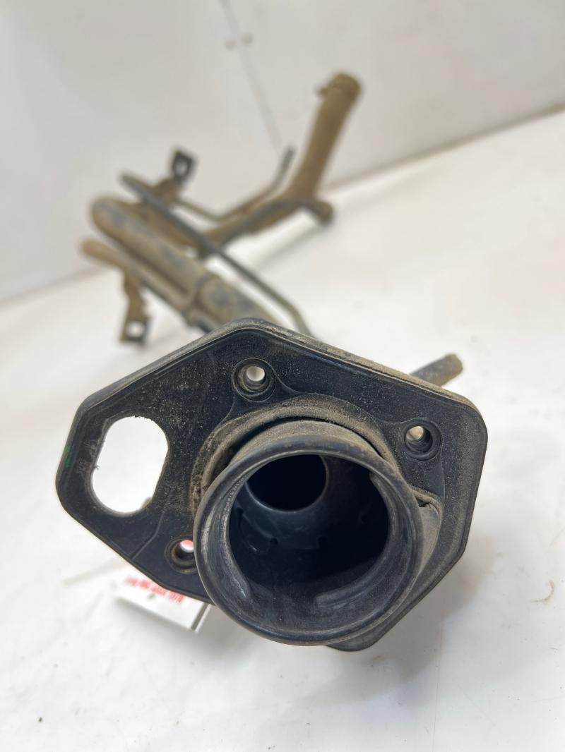 2011 - 2014 Hyundai Sonata Fuel Filler Neck Assembly OEM 310303Q500