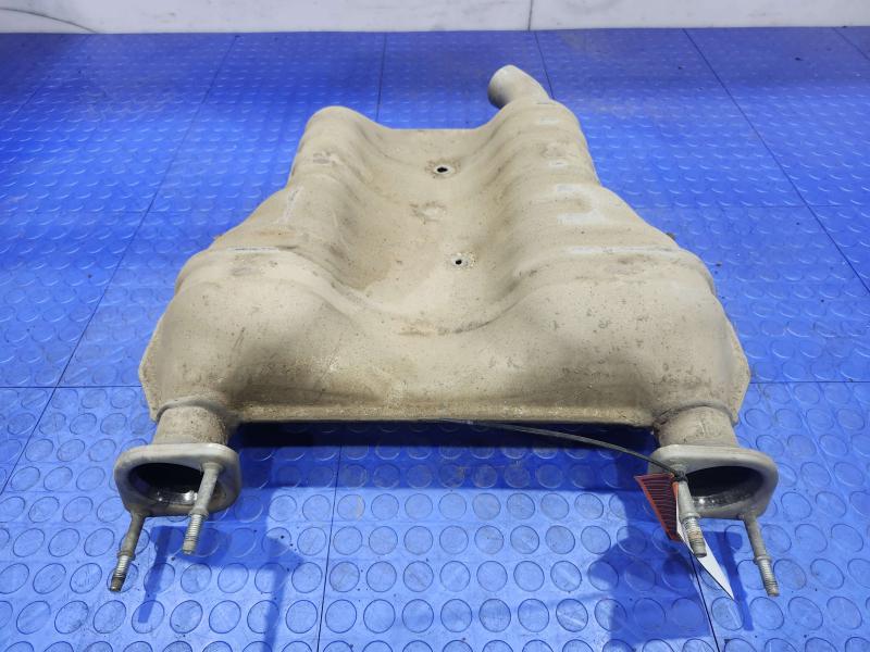 2014-2020 Jeep Grand Cherokee 3.6L Center Intermediate Exhaust Muffler OEM 68276641AB