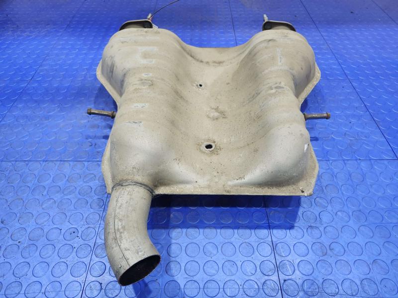 2014-2020 Jeep Grand Cherokee 3.6L Center Intermediate Exhaust Muffler OEM 68276641AB