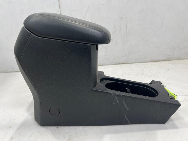 2014 Subaru Forester Front Console