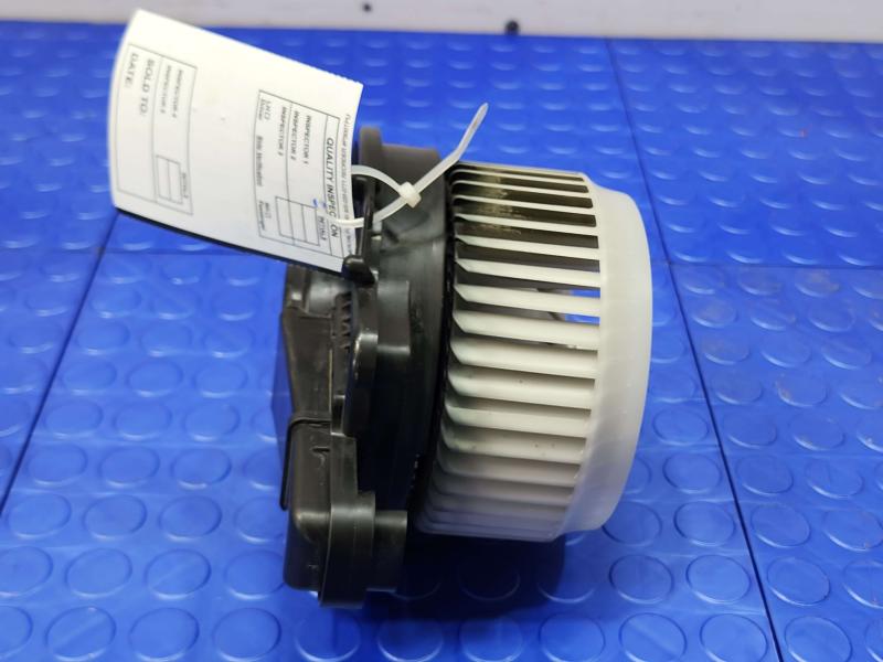 2015 Toyota Prius Blower Motor