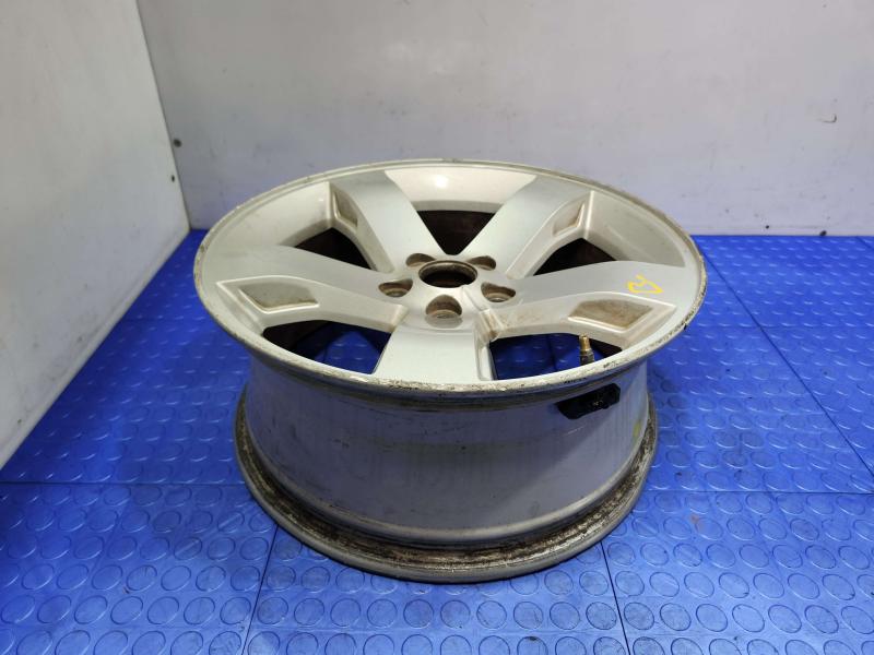 2010 Dodge Challenger Wheel