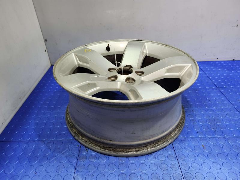 2010 Dodge Challenger Wheel