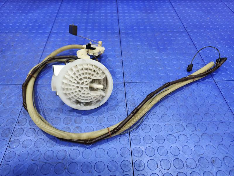 2013 Chrysler 300 Fuel Pump