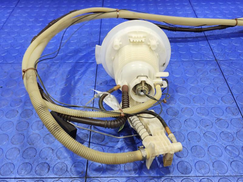 2013 Chrysler 300 Fuel Pump