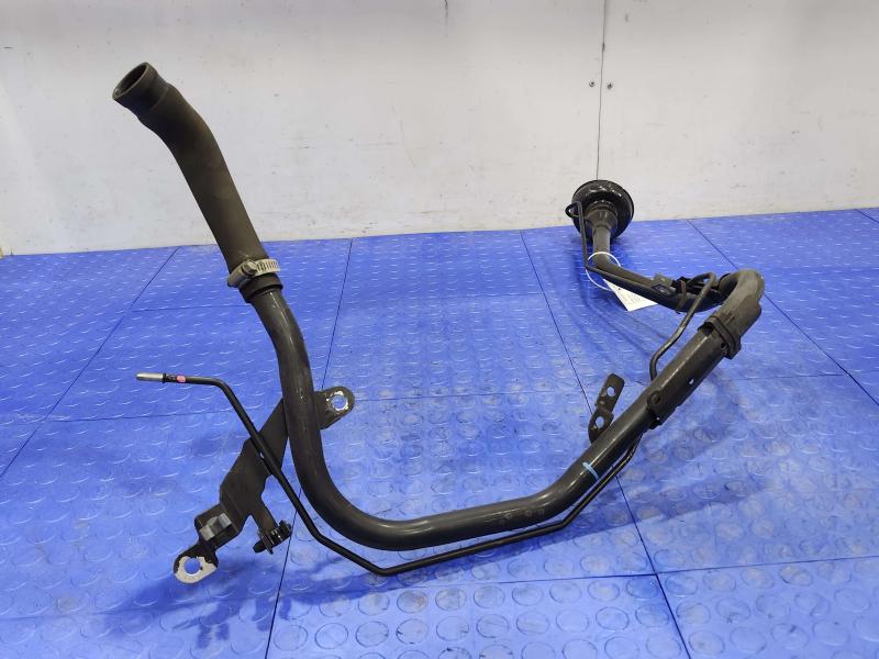 2015 Nissan Murano Fuel Filler Neck