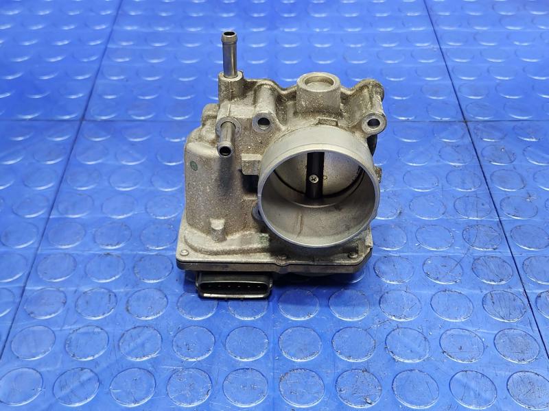 2013 Toyota Prius Throttle Body/Valve Assy