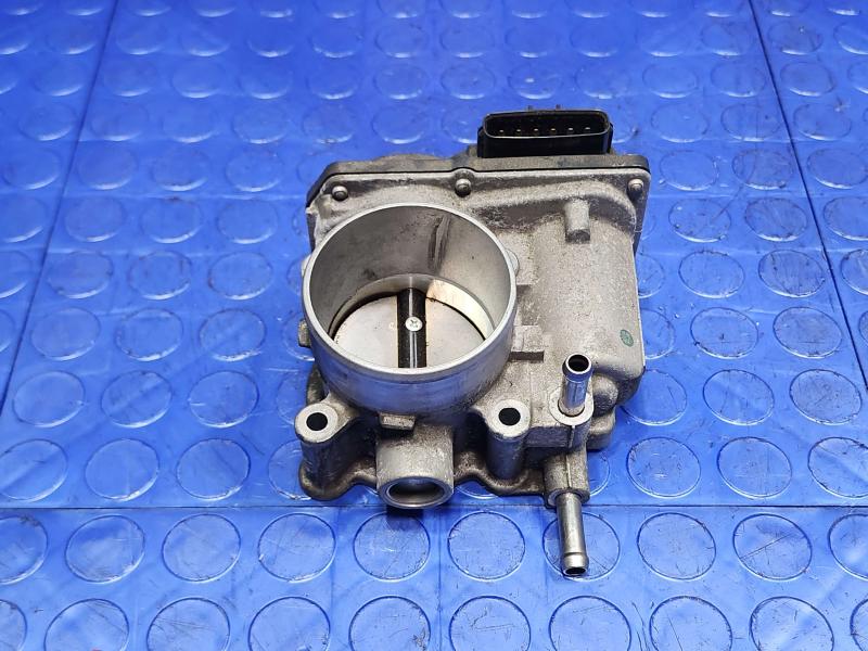 2013 Toyota Prius Throttle Body/Valve Assy