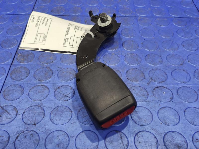 2011 Honda Pilot Rear Seat Belt