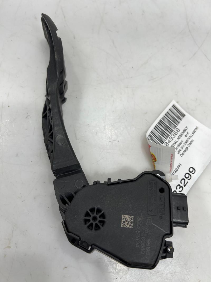 2020 - 2024 Nissan Versa Accelerator Pedal Assembly with Sensor OEM 180025RA0A