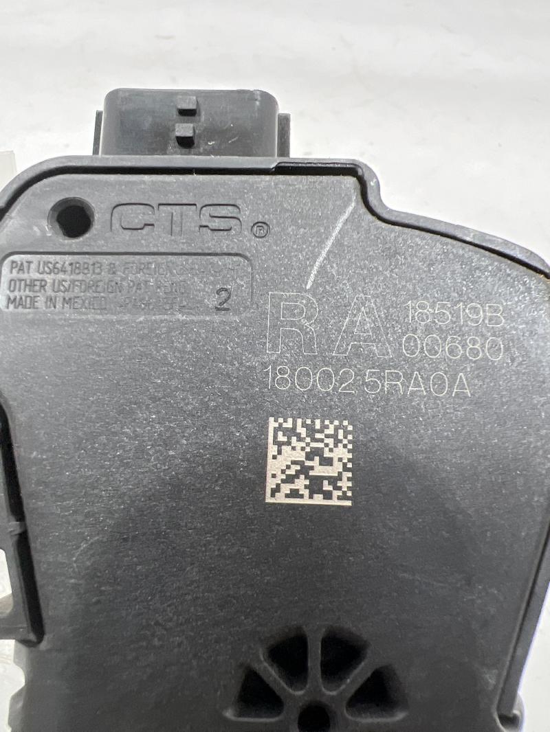 2020 - 2024 Nissan Versa Accelerator Pedal Assembly with Sensor OEM 180025RA0A