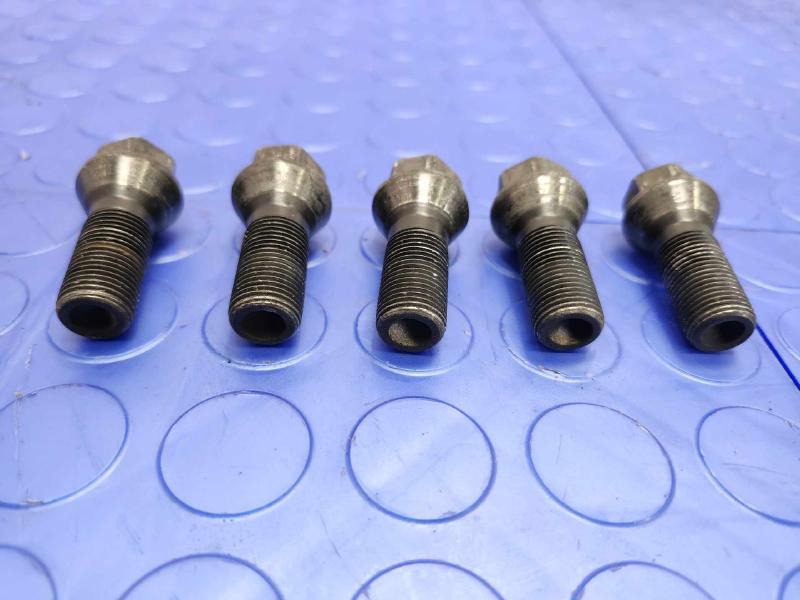 2014 BMW 228i Lug Nuts