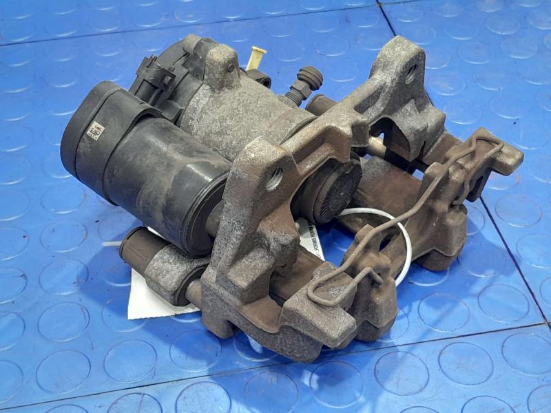 2013 Ford Fusion Caliper