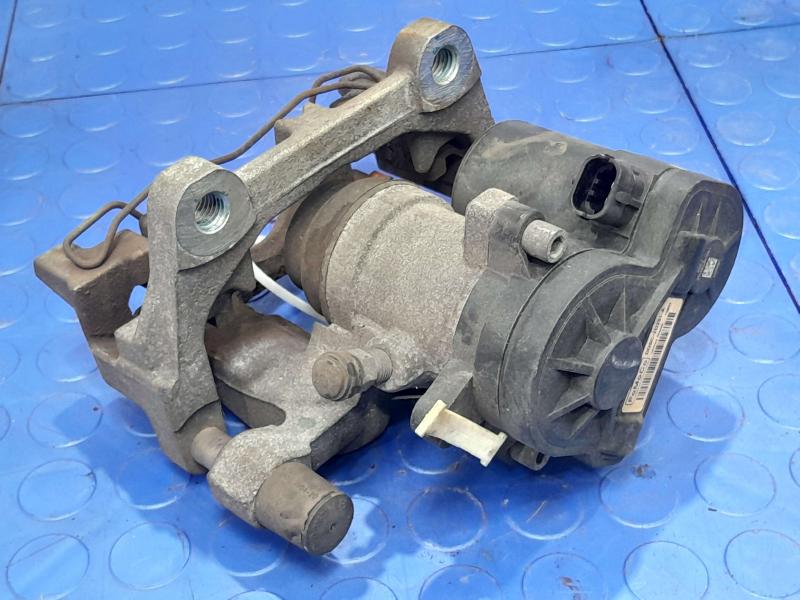 2013 Ford Fusion Caliper