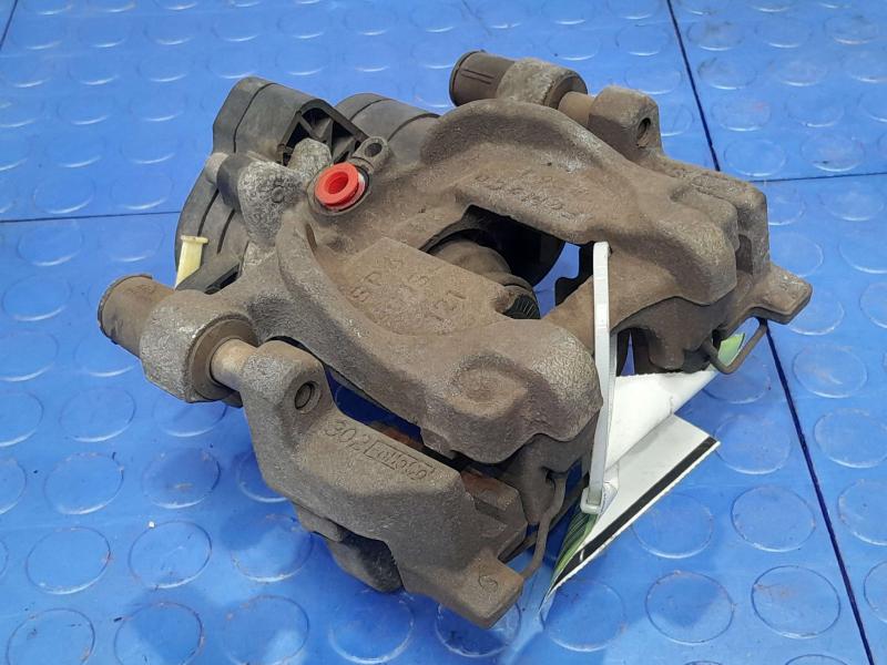 2013 Ford Fusion Caliper