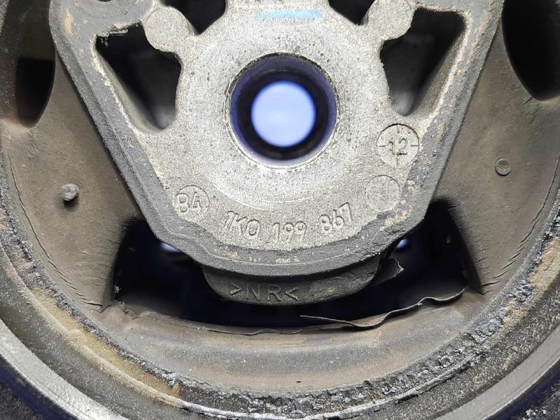 2013 Volkswagen Beetle Crossmember/Cradle/Undercarria