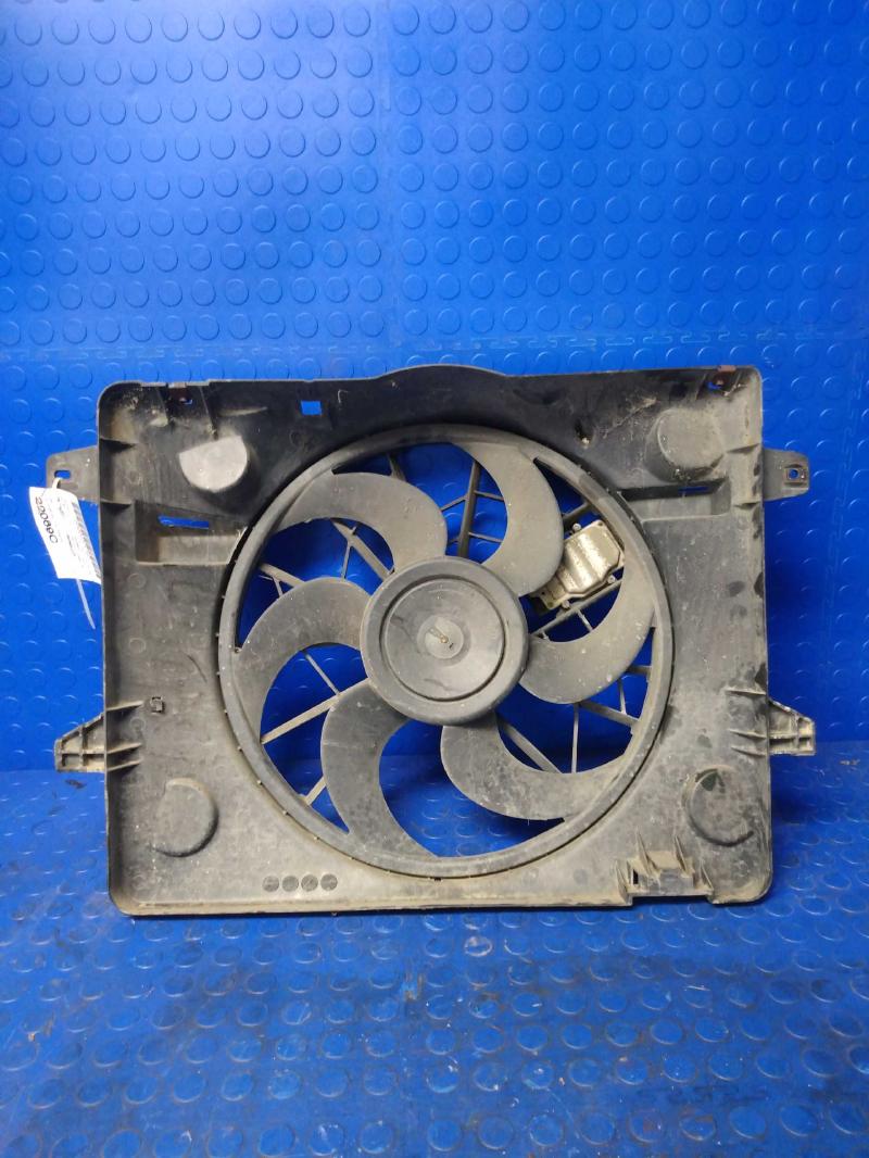 2003 2004 2005 Ford Crown Victoria Cooling Fan Assembly OEM 3W1Z8C607BD