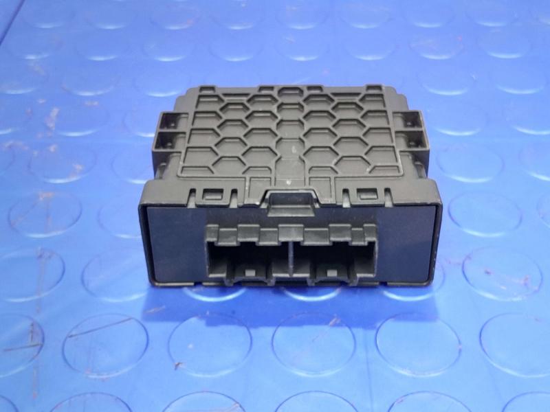 2016-2018 Chevrolet Malibu PDC Parking Distance Control Module OEM 13521134