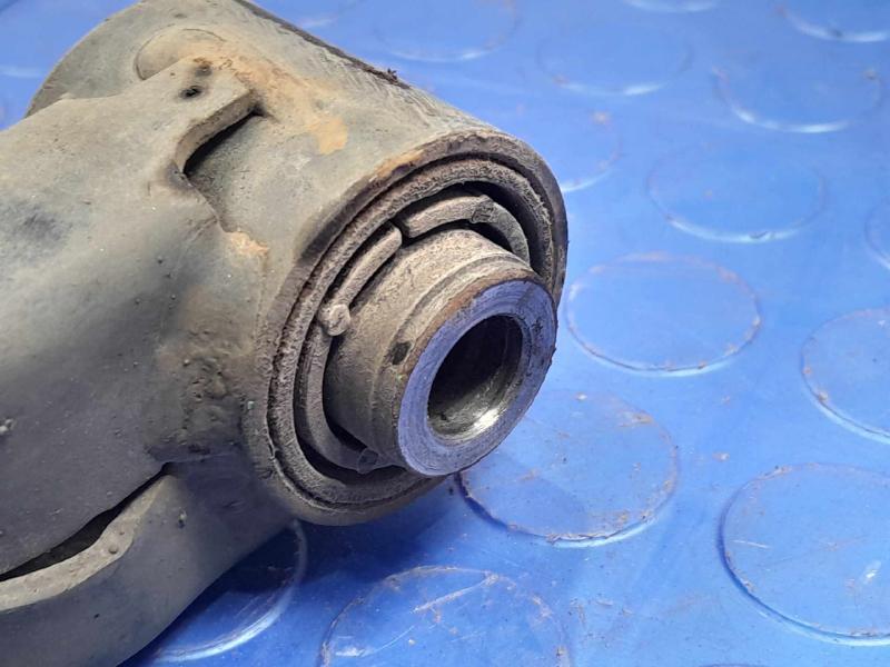 2016 Subaru Legacy Lower Control Arm Front