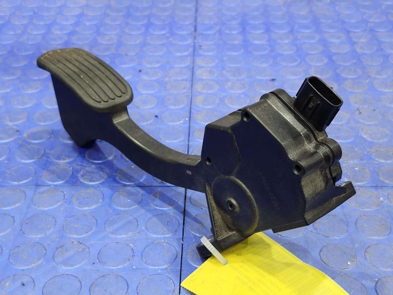 2016-2019 Toyota Prius 1.8L Accelerator Pedal Assembly Genuine OEM 78110-47050