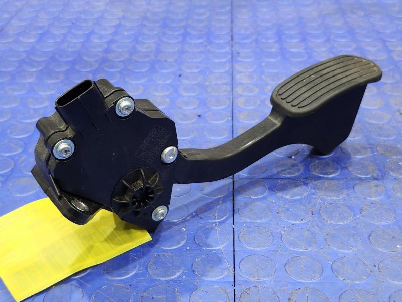 2016-2019 Toyota Prius 1.8L Accelerator Pedal Assembly Genuine OEM 78110-47050