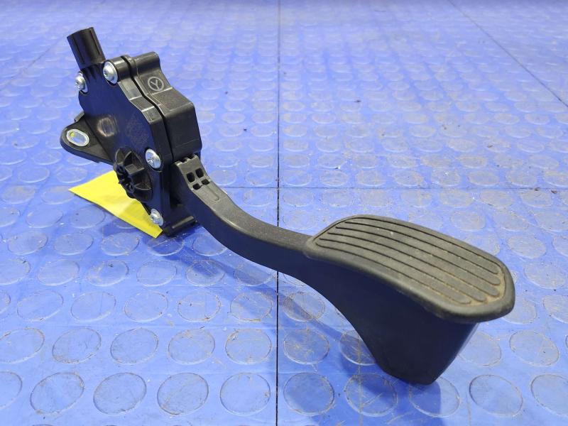 2016-2019 Toyota Prius 1.8L Accelerator Pedal Assembly Genuine OEM 78110-47050