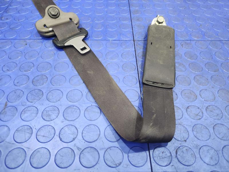 2011 Honda Pilot Front Seat Belt