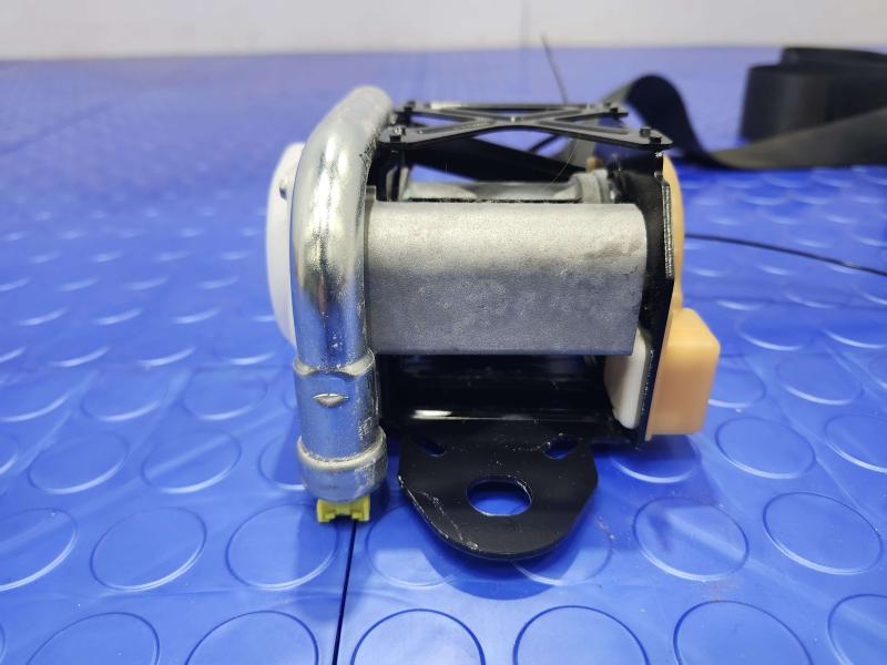 2011 Infiniti QX56 Front Seat Belt Retractor Left Driver Side Black OEM 868851LA1A