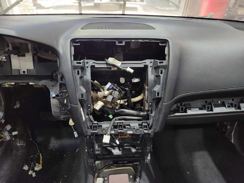 2017 Subaru Legacy Dash Panel