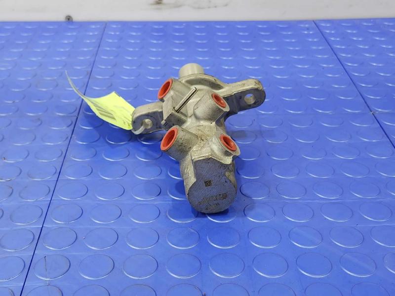 2020 Ford Transit 250 Master Cylinder