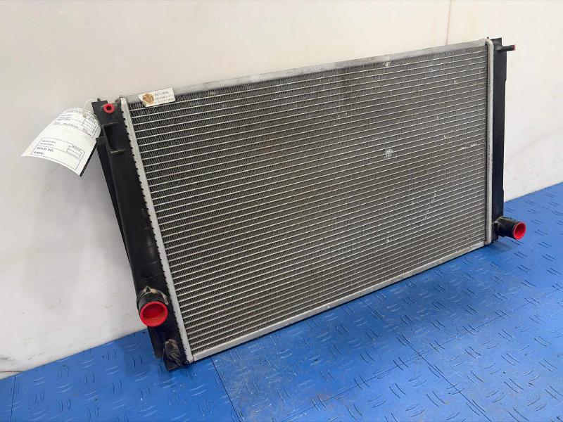 2007 Toyota RAV4 Radiator