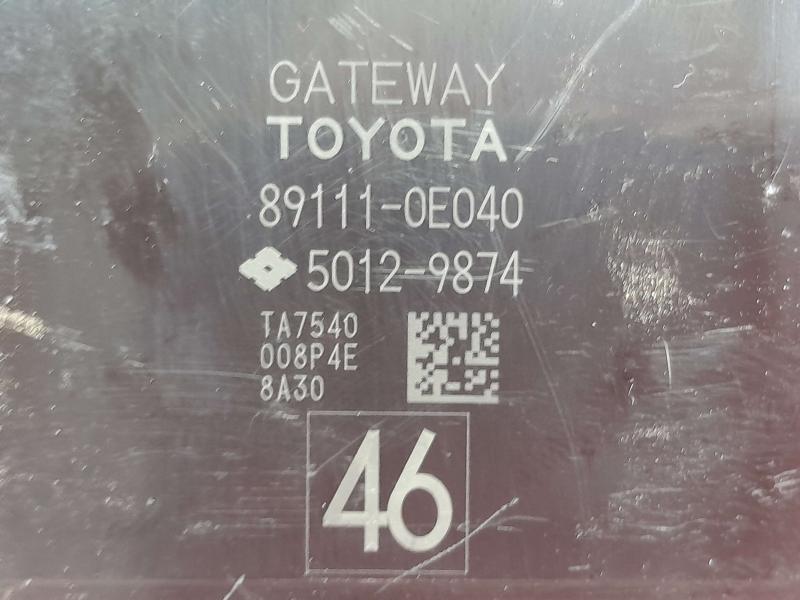 2017-2019 Toyota Highlander Network Gateway Multiplex Module OEM 891110E040