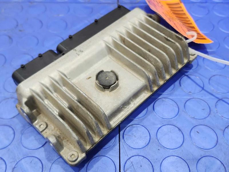 2016 Toyota Prius Electronic Control Module ECU ECM PCM OEM 89661-47650
