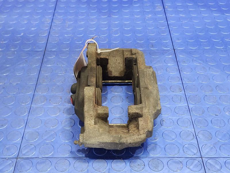 2003 Toyota 4Runner Caliper