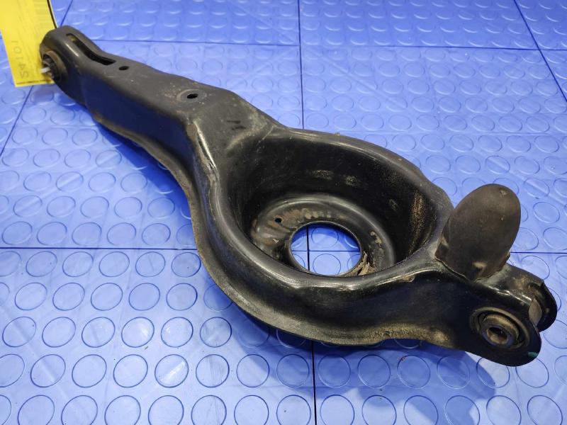 2012-2018 Ford Focus Rear Suspension Arm Left or Right Side OEM BV6Z5500C,LH