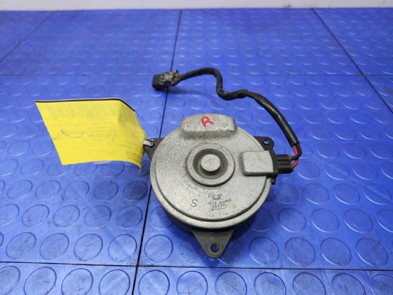 2015-2020 Honda Fit AC Condenser Cooling Fan Motor Right Side OEM 386165R1003