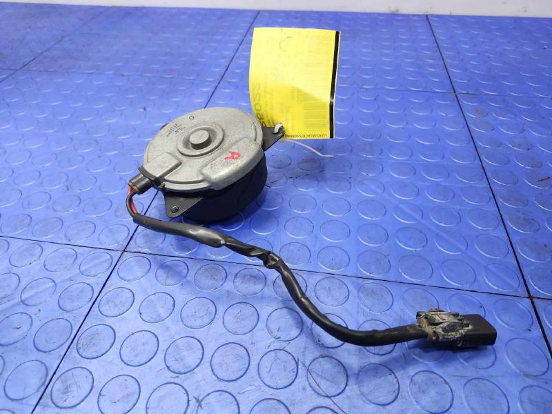 2015-2020 Honda Fit AC Condenser Cooling Fan Motor Right Side OEM 386165R1003
