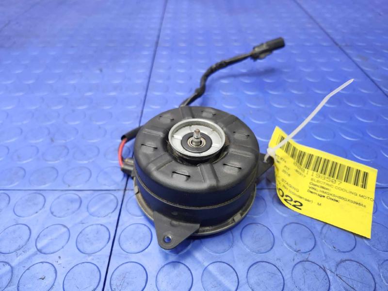 2015-2020 Honda Fit AC Condenser Cooling Fan Motor Right Side OEM 386165R1003