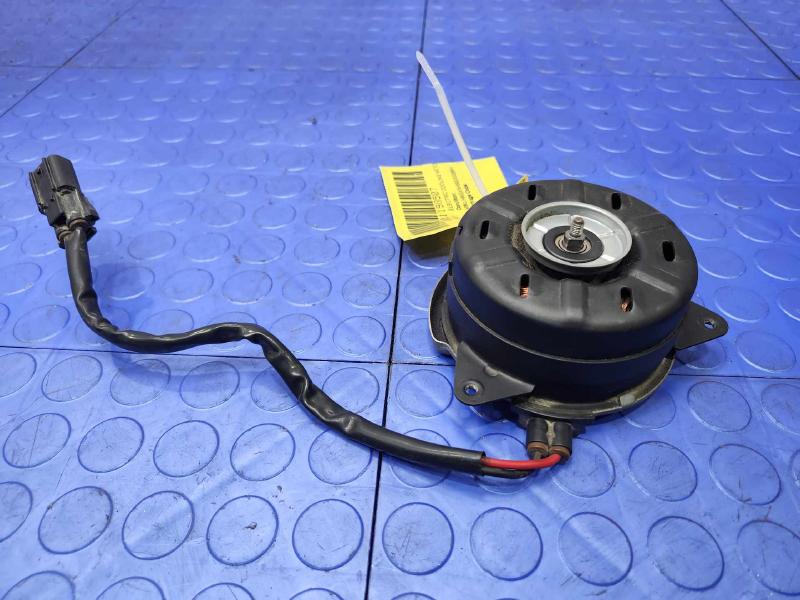 2015-2020 Honda Fit AC Condenser Cooling Fan Motor Right Side OEM 386165R1003