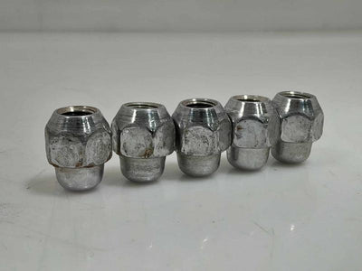 2018 Hyundai Elantra Lug Nuts