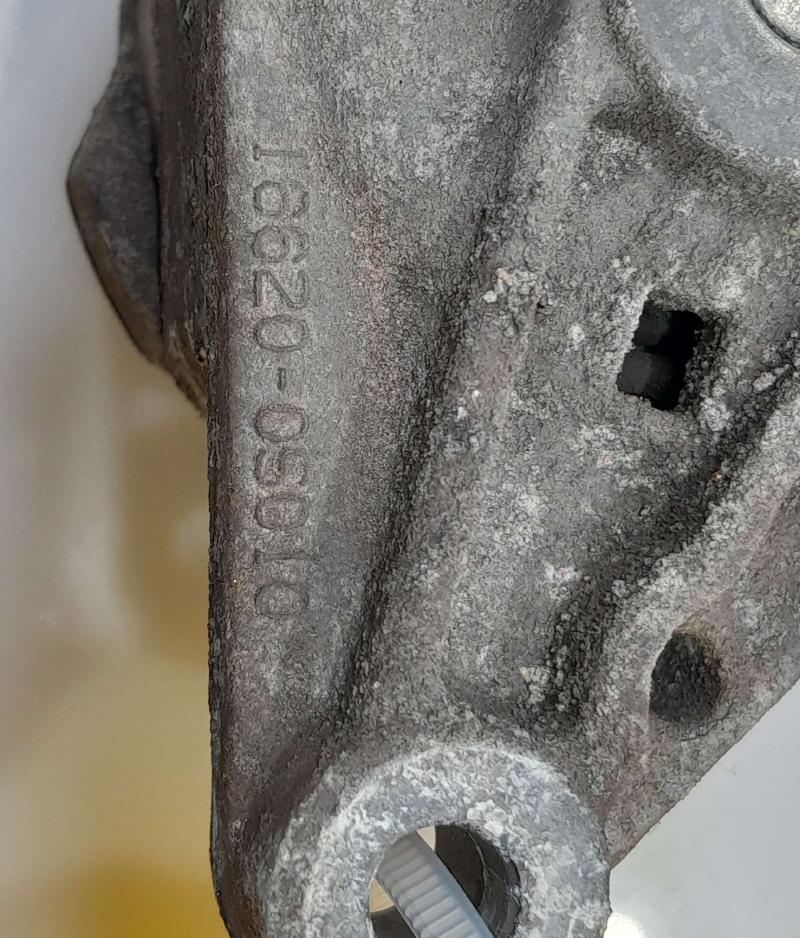 2008 Toyota Sequoia Engine Belt Tensioner