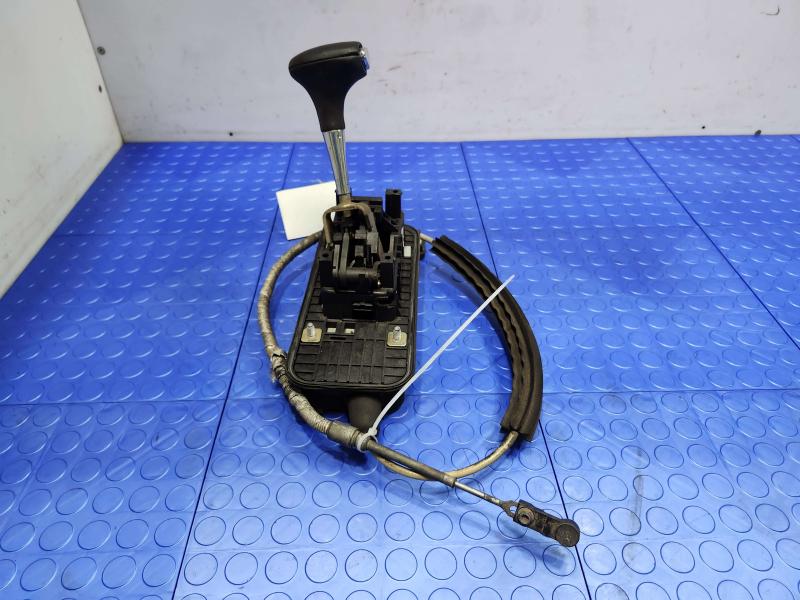 2005 Volkswagen Jetta Floor Shifter