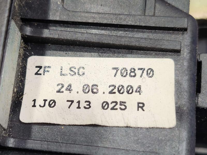 2005 Volkswagen Jetta Floor Shifter