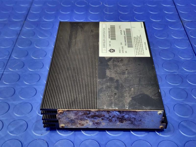 2011-2014 Chrysler 300 Radio Amplifier 276 Watt Opt RD7 Genuine OEM 5064981AM