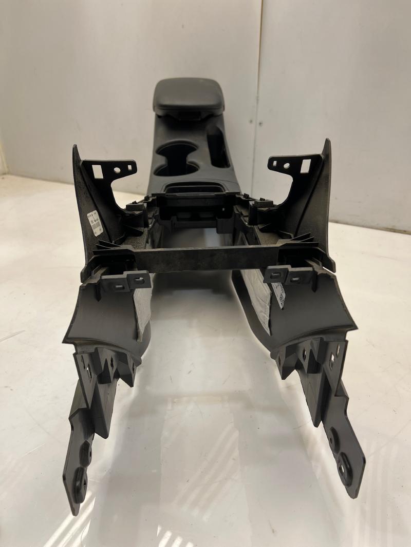 2018 2019 Nissan Sentra CVT Center Console Assembly - Black Leather OEM 969114FU0A