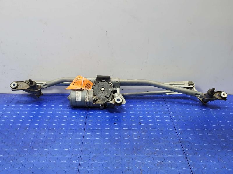 2012 GMC Yukon Wiper Motor Front