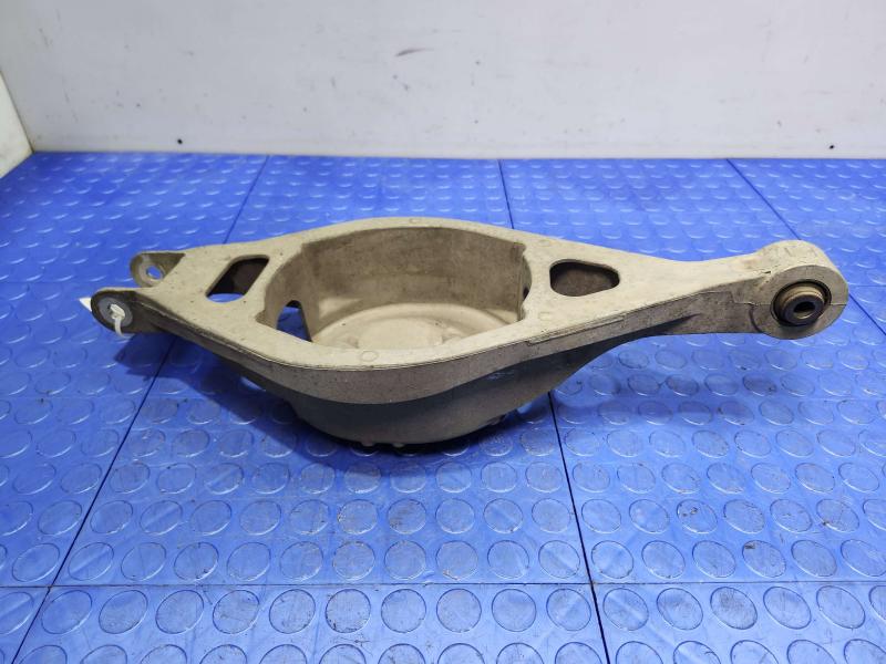 2014 Nissan Maxima Lower Control Arm Rr