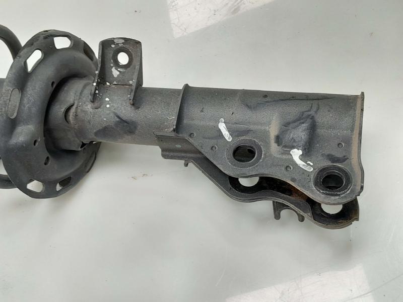 2016-2022 Honda HR-V Front Strut Assembly RH Passenger Side OEM 51611T7WA01