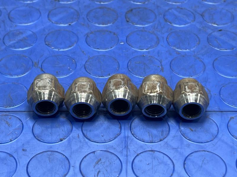 2006 Mazda Miata Lug Nuts