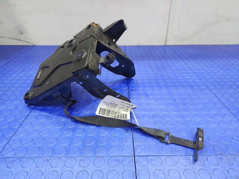 2020 Jeep Renegade Battery Tray